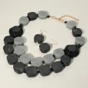 iLLASPARKZ Chunky Resin Pebble Beaded Statement Necklace